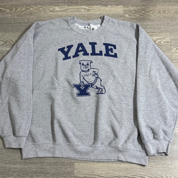 Yale University Bulldog Crewneck Sweatshirt Gray Graphic Pullover XL - Picture 1 of 5